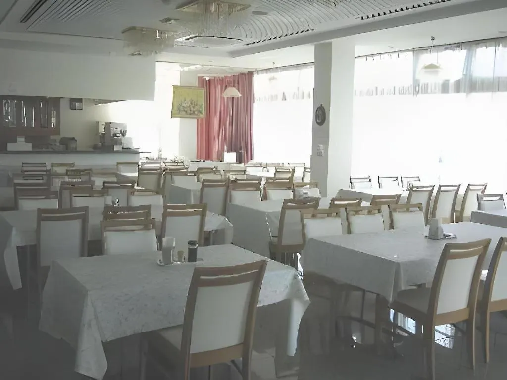 Hotel Yutaka Wing Izumisano